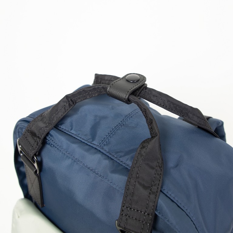 Rucksack Go Wild Series Macaroon mit Laptopfach 13 Zoll Volumen 16 Liter, Farbe: blau/petrol, grün/oliv, Marke: Doughnut, Abmessungen in cm: 28x38x11, Bild 4 von 6