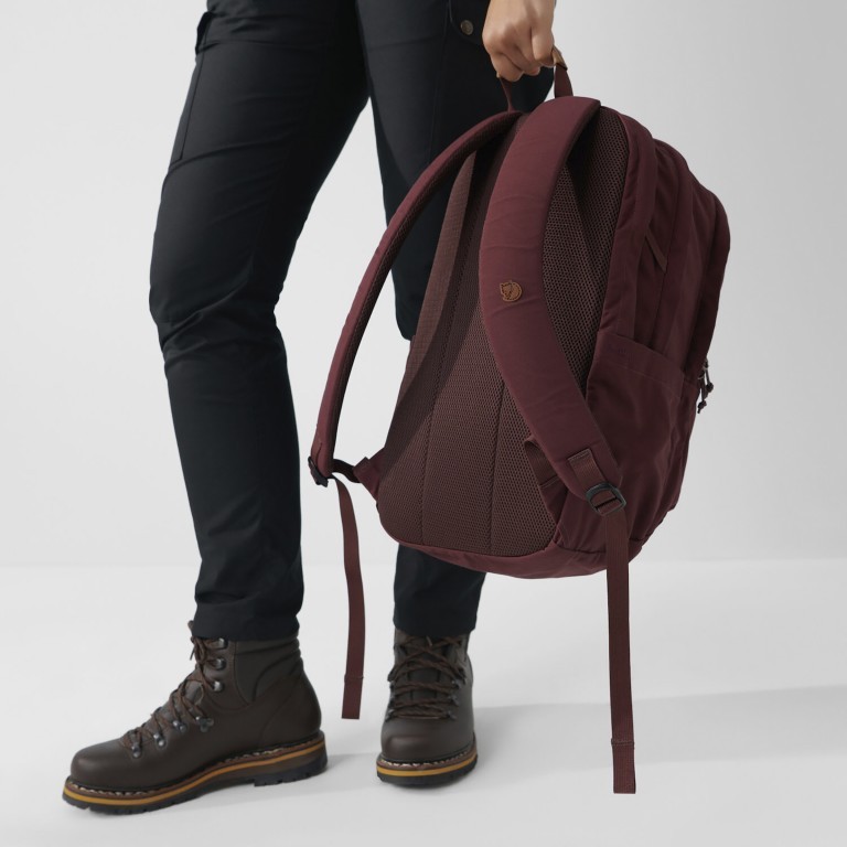 Rucksack Räven mit Laptopfach 15 Zoll Volumen 28 Liter, Marke: Fjällräven, Abmessungen in cm: 36x47x15.5, Bild 5 von 6