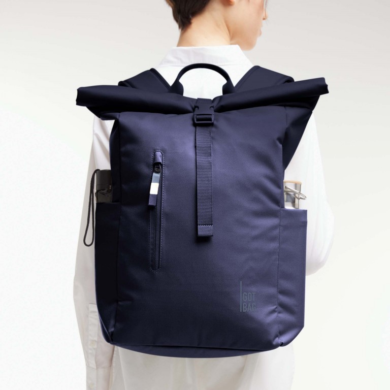 Rucksack Rolltop Easy Monochrome, Farbe: grau, blau/petrol, grün/oliv, rot/weinrot, beige, Marke: Got Bag, Abmessungen in cm: 30x42x15, Bild 6 von 10