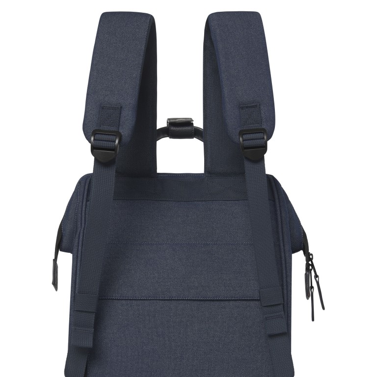 Rucksack Adventurer Medium mit zwei auswechselbaren Vortaschen, Farbe: blau/petrol, Marke: Cabaia, Abmessungen in cm: 27x41x16, Bild 11 von 12