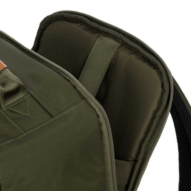 Rucksack X-BAG & X-Travel Underseat Backpack, Farbe: blau/petrol, grün/oliv, Marke: Brics, Abmessungen in cm: 26x39x19, Bild 8 von 9