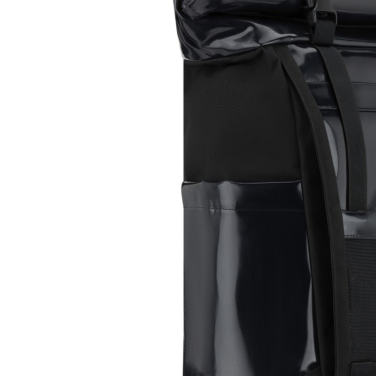 Rucksack Ashton mit Rolltop, Farbe: schwarz, beige, Marke: Johnny Urban, Abmessungen in cm: 30x46x18, Bild 13 von 16