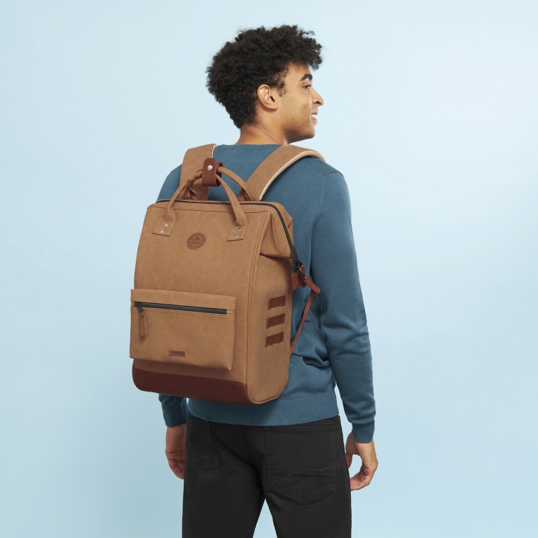 Rucksack Adventurer Large mit zwei auswechselbaren Vortaschen, Farbe: anthrazit, cognac, Marke: Cabaia, Abmessungen in cm: 29x46x17, Bild 7 von 10