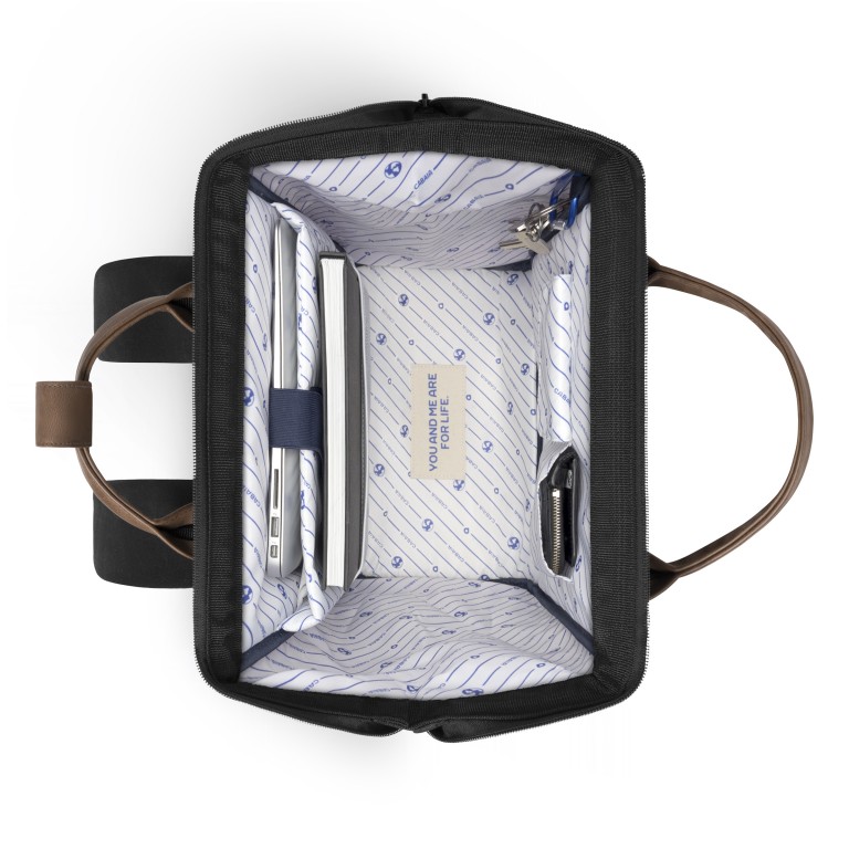 Rucksack Adventurer Large mit zwei auswechselbaren Vortaschen, Farbe: schwarz, braun, cognac, Marke: Cabaia, Abmessungen in cm: 29x49x17, Bild 8 von 10