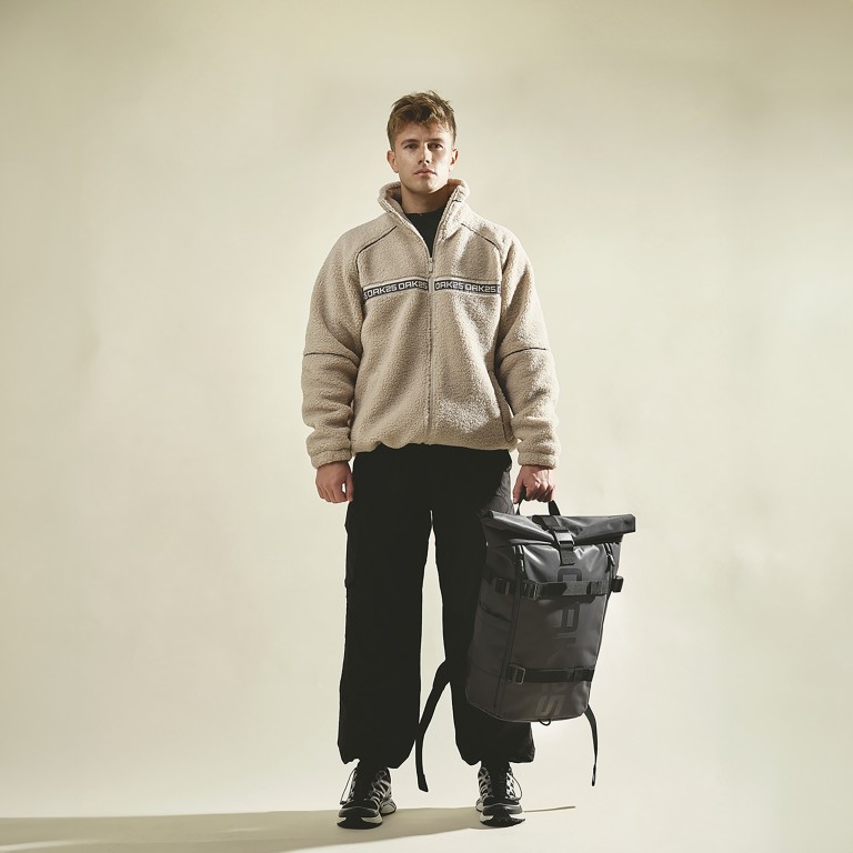 Rucksack Luminite Rolltop mit Laptopfach 16 Zoll, Marke: OAK25, Abmessungen in cm: 31x44x16, Bild 7 von 15