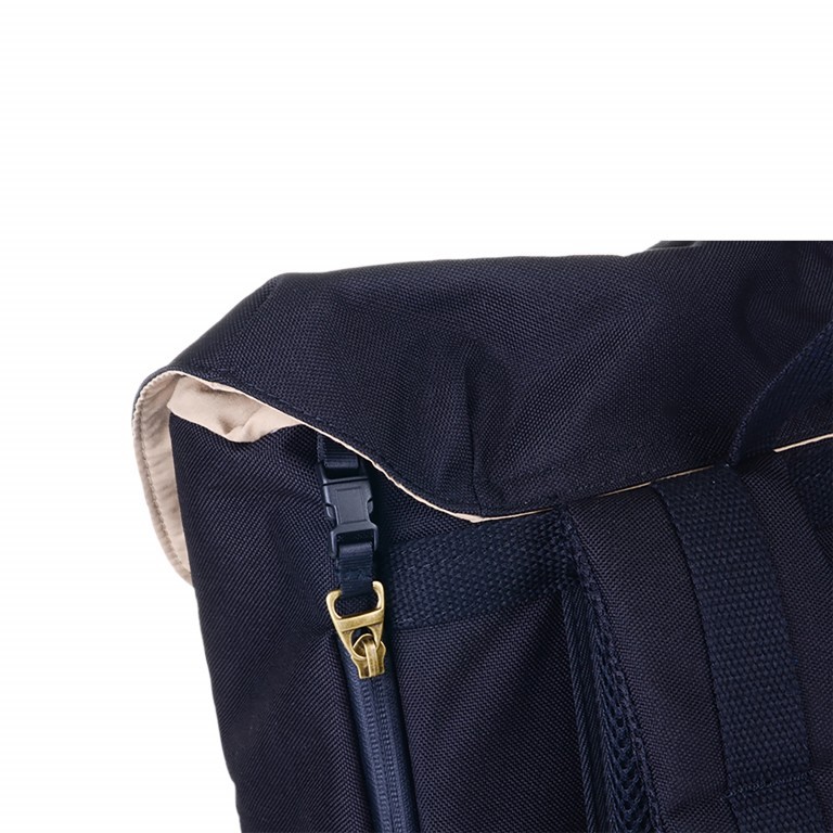 Rucksack American Vintage Größe 26 Liter Black, Farbe: schwarz, Marke: Doughnut, EAN: 4897065900132, Abmessungen in cm: 31x51x16, Bild 4 von 5