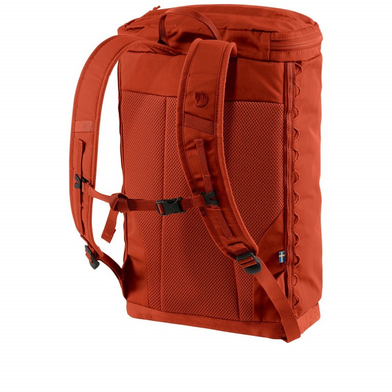 Rucksack Singi Volumen 20 Liter Cabin Red, Farbe: rot/weinrot, Marke: Fjällräven, EAN: 7323450522230, Abmessungen in cm: 29x44x19, Bild 2 von 5