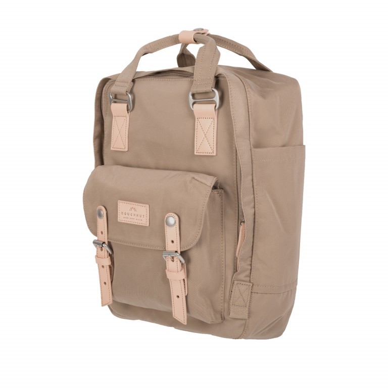 Rucksack Macaroon Volumen 16 Liter Almond, Farbe: beige, Marke: Doughnut, EAN: 4895222500911, Abmessungen in cm: 28x38x11, Bild 2 von 7