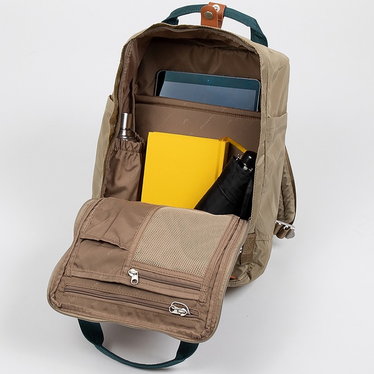Rucksack Macaroon Glossy Blocking Series Volumen 16 Liter Navy Khaki, Farbe: blau/petrol, Marke: Doughnut, EAN: 4895222503028, Abmessungen in cm: 28x38x11, Bild 5 von 13