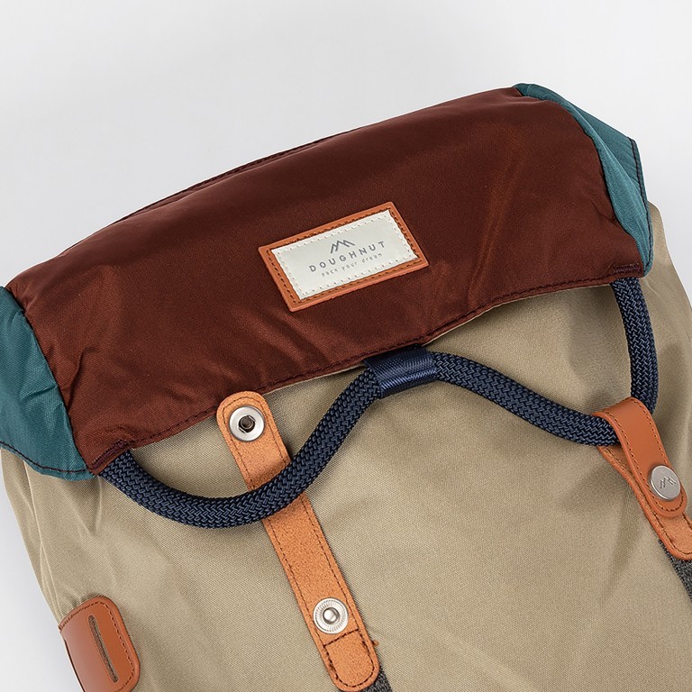 Rucksack Colorado Glossy Blocking Series Volumen 21 Liter Beige Maroon, Farbe: beige, Marke: Doughnut, EAN: 4895222503257, Abmessungen in cm: 28x47x15, Bild 5 von 9