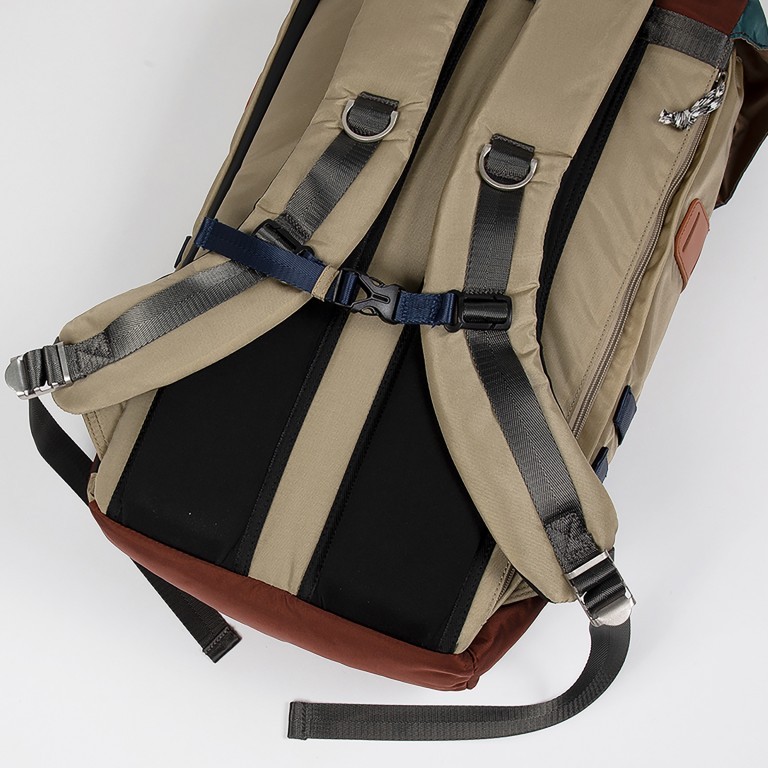 Rucksack Colorado Glossy Blocking Series Volumen 21 Liter Black Neon, Farbe: schwarz, Marke: Doughnut, EAN: 4895222503271, Abmessungen in cm: 28x47x15, Bild 7 von 9