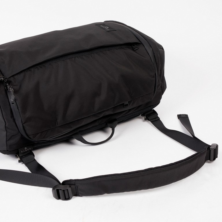 Laptoptasche Sturdy auch als Rucksack zu tragen Volumen 20 Liter Black, Farbe: schwarz, Marke: Doughnut, EAN: 4895222500805, Abmessungen in cm: 26x45x16, Bild 11 von 14