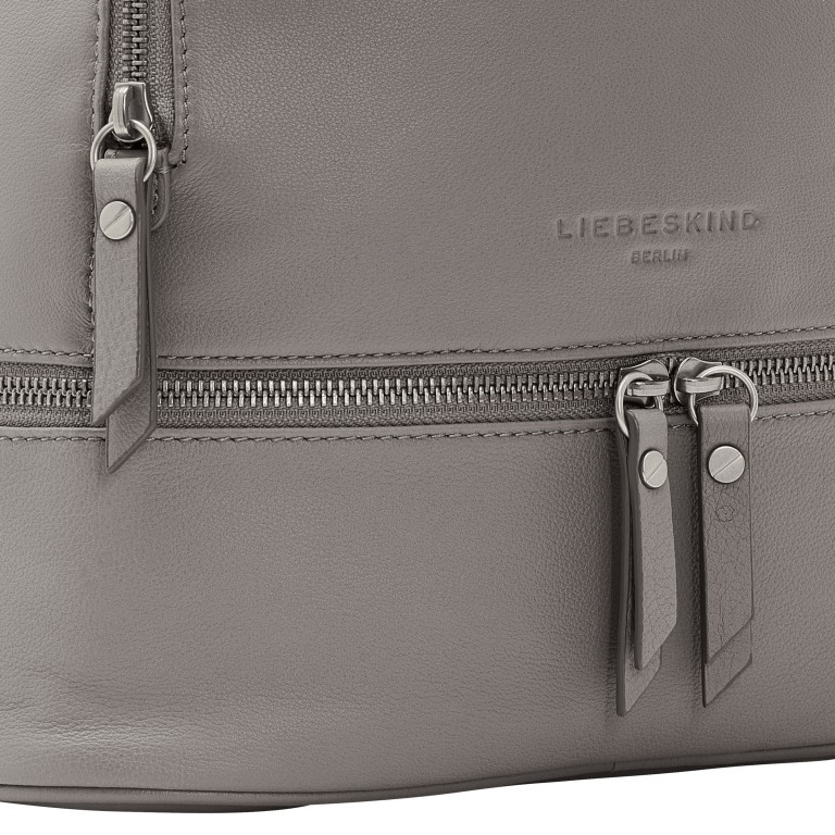 Rucksack Basic Alita Backpack Honey Grey, Farbe: grau, Marke: Liebeskind Berlin, EAN: 4064657325288, Abmessungen in cm: 27x30x12, Bild 5 von 5