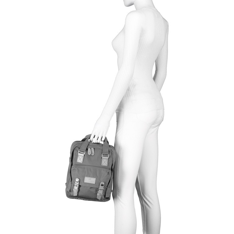 Rucksack Macaroon Mini Pastell Series Größe 7 Liter Stone, Farbe: taupe/khaki, Marke: Doughnut, EAN: 4897065909753, Abmessungen in cm: 21.5x30x9, Bild 5 von 5