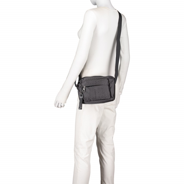 Umhängetasche MD20 QMTT7 Steel, Farbe: grau, Marke: Mandarina Duck, EAN: 8032803708069, Abmessungen in cm: 22x17x9.5, Bild 4 von 6