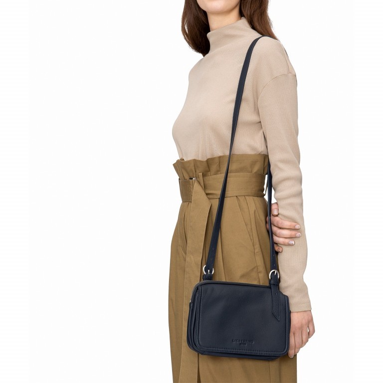 Umhängetasche Basic Mareike Navy Blue, Farbe: blau/petrol, Marke: Liebeskind Berlin, EAN: 4058629129196, Abmessungen in cm: 23.5x16x7, Bild 3 von 5