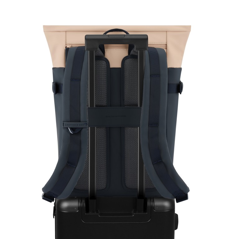 Rucksack Helsinki Modell 2025 Navy Blush, Farbe: blau/petrol, Marke: Kapten & Son, EAN: 4251145254193, Abmessungen in cm: 27x44.5x14, Bild 5 von 9