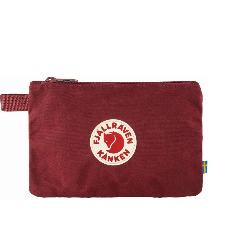 Kosmetiktasche Kånken Gear Pocket Ox Red, Farbe: rot/weinrot, Marke: Fjällräven, EAN: 7323450635008, Abmessungen in cm: 21x14x0.5, Bild 1 von 3