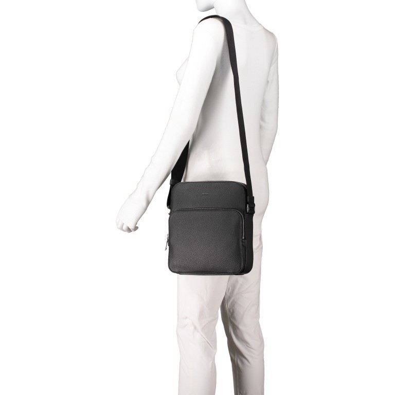 Umhängetasche Crosstown Crossbag Pocket Black, Farbe: schwarz, Marke: BOSS, EAN: 4021402639991, Abmessungen in cm: 23x27x8, Bild 4 von 6