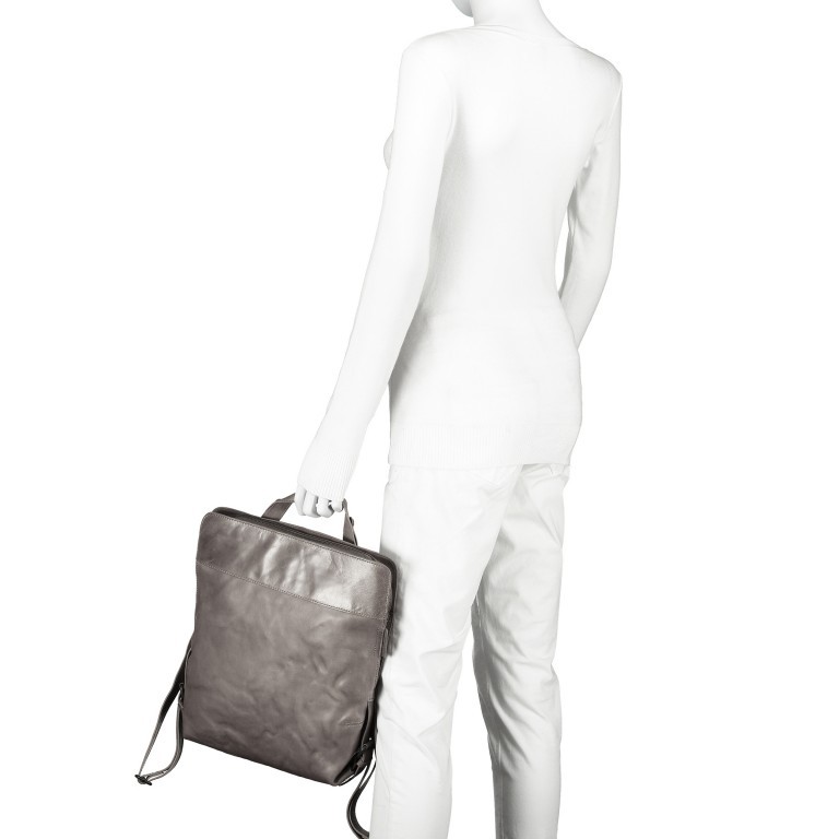 Rucksack Grandma's Luxury Club Mrs. Cherry Pie Infinity, Farbe: taupe/khaki, Marke: Aunts & Uncles, EAN: 4250394960497, Abmessungen in cm: 31x34x11, Bild 8 von 9