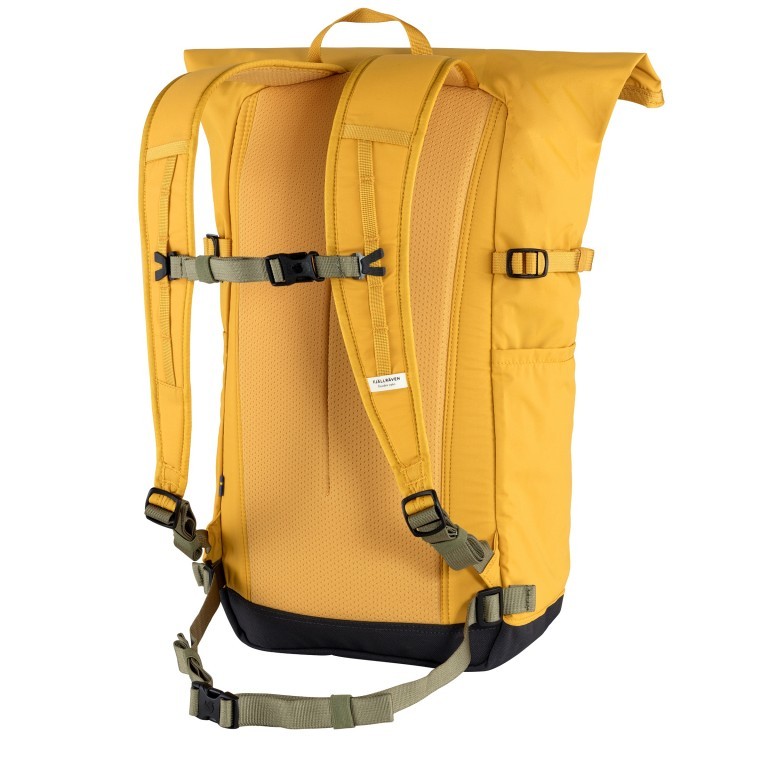 Rucksack High Coast Foldsack Volumen 24 Liter Ochre, Farbe: gelb, Marke: Fjällräven, EAN: 7323450689728, Abmessungen in cm: 26x45x20, Bild 2 von 10