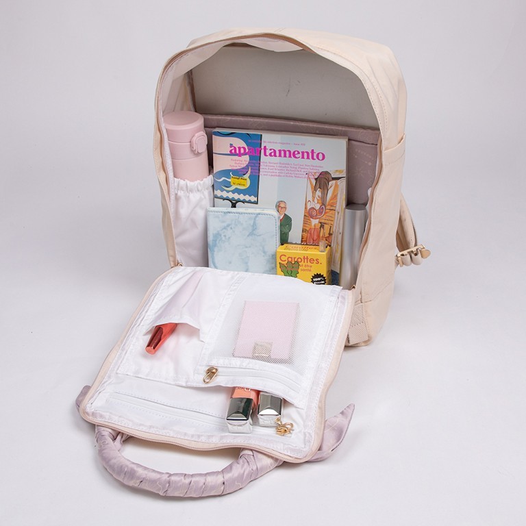 Rucksack Grace Series Macaroon mit Laptopfach 13 Zoll Größe 16 Liter Hazy, Farbe: beige, Marke: Doughnut, EAN: 4895222507057, Abmessungen in cm: 28x38x11, Bild 6 von 14