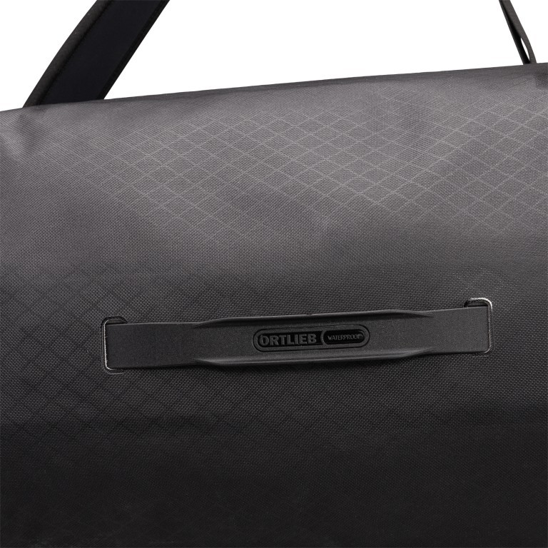 Reisetasche Metrosphere Duffle Volumen 60 Liter Black Embossed, Farbe: schwarz, Marke: Ortlieb, EAN: 4013051053990, Abmessungen in cm: 58x29x35, Bild 11 von 11