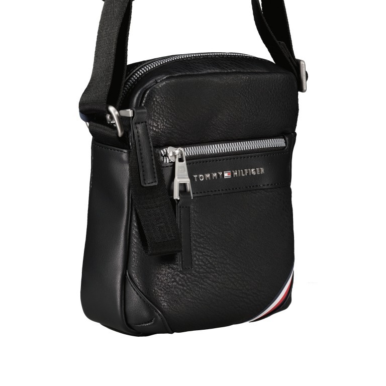 Umhängetasche Mini Reporter Black, Farbe: schwarz, Marke: Tommy Hilfiger, EAN: 8720116556407, Abmessungen in cm: 16.5x20x5, Bild 2 von 5