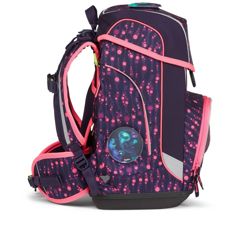 Schulranzen Cubo Lumi Edition Set 5-teilig Modell 2022 Bärmuda Viereck, Farbe: flieder/lila, Marke: Ergobag, EAN: 4057081119608, Abmessungen in cm: 25x40x20, Bild 3 von 7