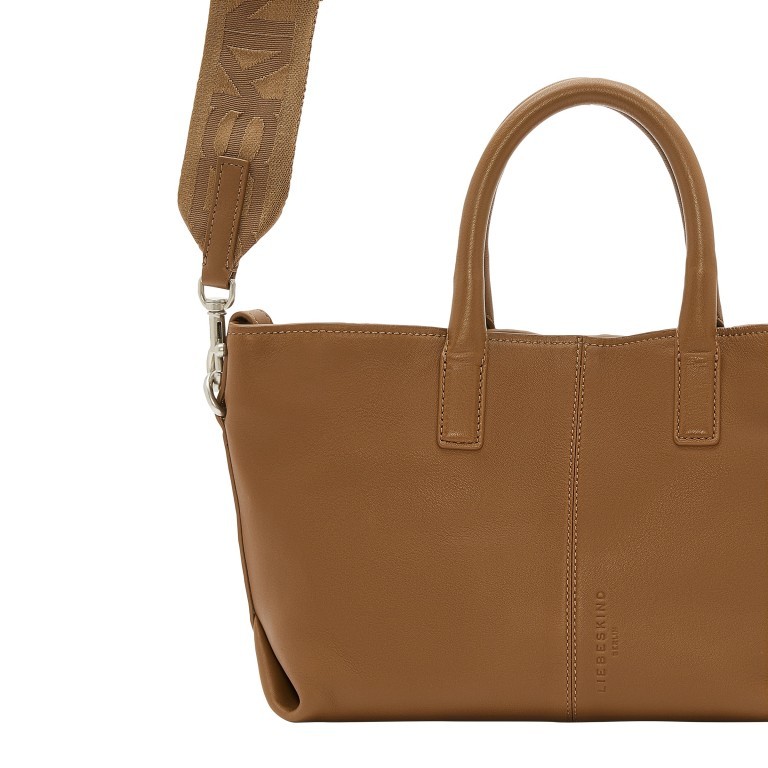 Handtasche Kodiaq Sheep Chelsea S Tiramisu, Farbe: cognac, Marke: Liebeskind Berlin, EAN: 4064657037860, Abmessungen in cm: 20.5x27x12, Bild 5 von 5
