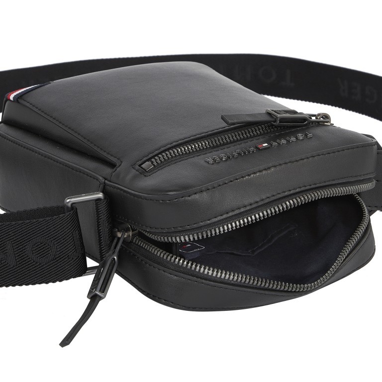 Umhängetasche Cactus Mini Reporter Black, Farbe: schwarz, Marke: Tommy Hilfiger, EAN: 8720117859675, Abmessungen in cm: 16.5x22x7.5, Bild 5 von 7