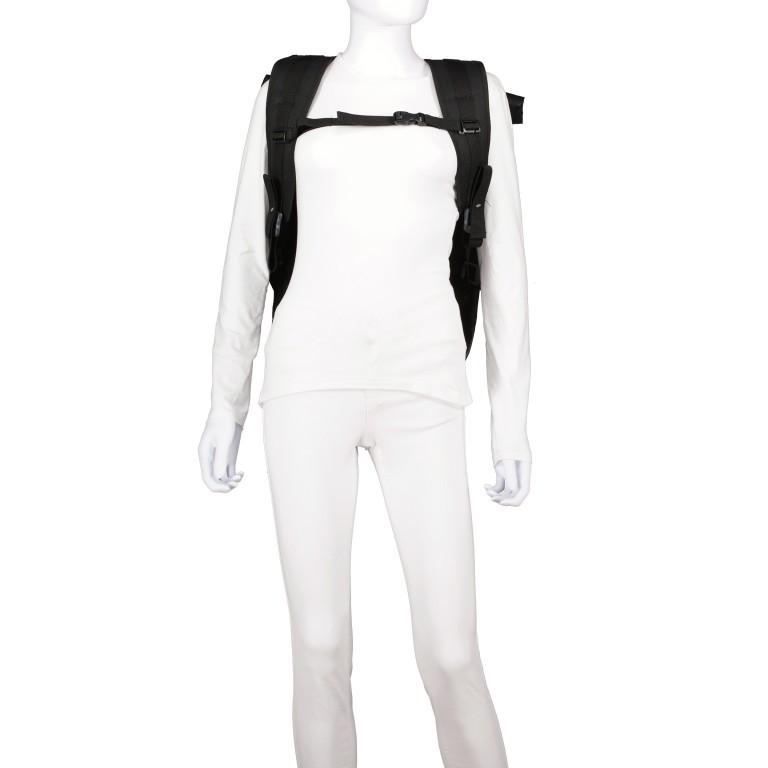 Rucksack Rolltop HolyPoly mit herausnehmbarer 15-Zoll-Laptophülle Black, Farbe: schwarz, Marke: Got Bag, EAN: 4260483881442, Abmessungen in cm: 32x47x17, Bild 6 von 7