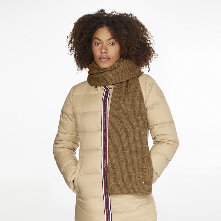 Schal Essential Flag Knit Scarf Countryside Khaki Melange, Farbe: cognac, Marke: Tommy Hilfiger, EAN: 8720641980463, Bild 2 von 3