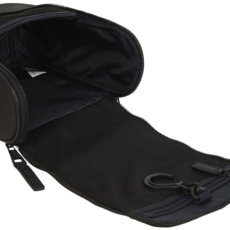 Kulturtasche Washbag zum Aufhängen Black, Farbe: schwarz, Marke: Tommy Hilfiger, EAN: 8720641982993, Abmessungen in cm: 19.5x25.5x9, Bild 3 von 3