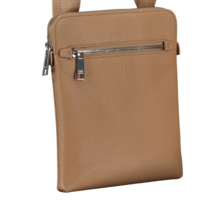 Umhängetasche Crosstown Crossbag S Medium Beige, Farbe: cognac, Marke: BOSS, EAN: 4063535022639, Abmessungen in cm: 19x24.5x2, Bild 2 von 6