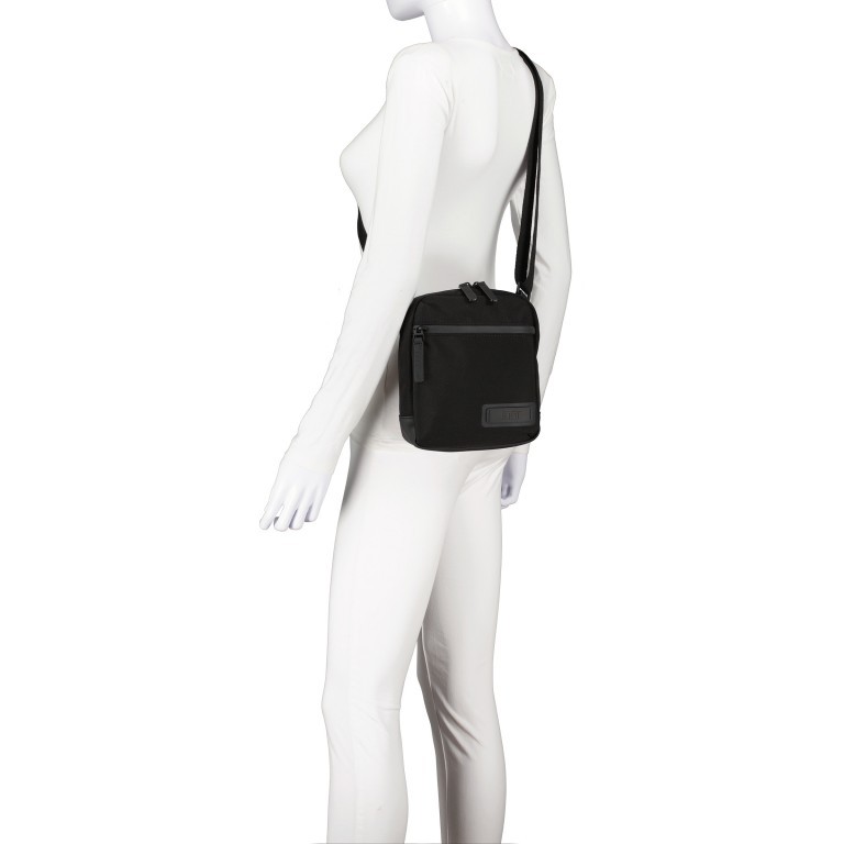 Umhängetasche Tallinn Shoulder Bag XS Black, Farbe: schwarz, Marke: Jost, EAN: 4025307782394, Abmessungen in cm: 18x21x6.5, Bild 5 von 6