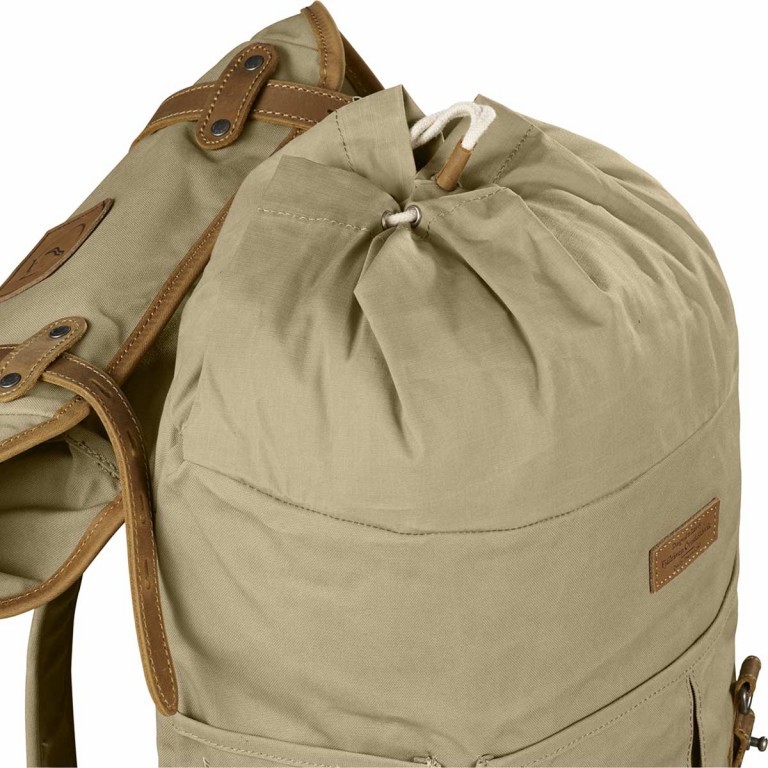 Rucksack No. 21 Medium Volumen 20 Liter Sand, Farbe: taupe/khaki, Marke: Fjällräven, EAN: 7323450014872, Abmessungen in cm: 44x28x13, Bild 4 von 5