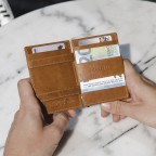 Geldbörse Essenziale Magic AirTag Wallet mit RFID-Schutz Cognac, Farbe: cognac, Marke: Garzini, EAN: 5430003139264, Abmessungen in cm: 7.5x10.8x1.8, Bild 7 von 8