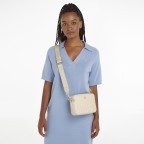 Umhängetasche City Mono Crossover Bag Natural Raffia, Farbe: beige, Marke: Tommy Hilfiger, EAN: 8720646505623, Abmessungen in cm: 19x14x6, Bild 3 von 4