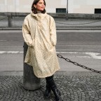 Regencape Mini Maxi Raincoat ONE-SIZE Leo Vanilla, Farbe: beige, Marke: Reisenthel, EAN: 4012013748998, Bild 4 von 6