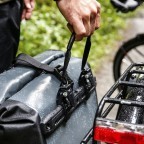 Fahrradtasche Back-Roller Classic Hinterradtasche Paar Volumen 2x 20 Liter Asphalt-Black, Farbe: grau, Marke: Ortlieb, EAN: 4013051036238, Bild 9 von 9