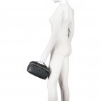 Kulturbeutel Milano 4G-Logo Black, Farbe: schwarz, Marke: Guess, EAN: 7626101549212, Abmessungen in cm: 25x15x13, Bild 4 von 5