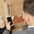 Geldbörse Novum Series Varrano mit RFID-Schutz, Farbe: schwarz, braun, cognac, Marke: The Chesterfield Brand, Abmessungen in cm: 7x10x2, Bild 8 von 8