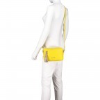 Schultertasche Marika Lemon Yellow, Farbe: gelb, Marke: Marc O'Polo, EAN: 4059184042937, Abmessungen in cm: 22x15x7, Bild 5 von 6