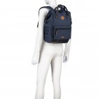 Rucksack Adventurer Medium mit zwei auswechselbaren Vortaschen, Farbe: blau/petrol, Marke: Cabaia, Abmessungen in cm: 27x41x16, Bild 8 von 12