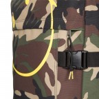 Reisetasche Tranverz Smiley Camo, Farbe: grün/oliv, Marke: Eastpak, EAN: 5400879216611, Abmessungen in cm: 40x77x32, Bild 7 von 8