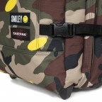 Reisetasche Tranverz S Smiley Camo, Farbe: grün/oliv, Marke: Eastpak, EAN: 5400879215546, Abmessungen in cm: 32.5x51x23, Bild 9 von 9