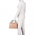 Handtasche Olivia Sand Croco Matt, Farbe: beige, Marke: Inyati, EAN: 4251289849644, Abmessungen in cm: 28x20x7.5, Bild 4 von 10