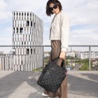 Rucksack Allrounder R Glossy Dots Black, Farbe: schwarz, Marke: Reisenthel, EAN: 4012013741616, Abmessungen in cm: 31x39x17, Bild 4 von 7