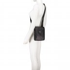 Umhängetasche Saffiano Certosa mit Tabletfach Black, Farbe: schwarz, Marke: Guess, EAN: 7628067761684, Abmessungen in cm: 20x23x3, Bild 5 von 8